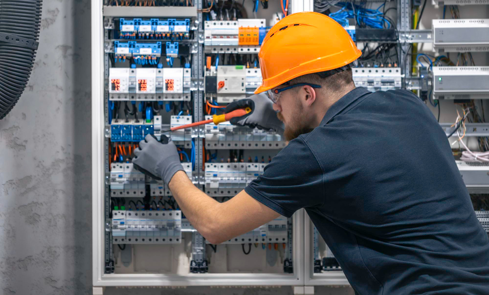 Fabrika Elektrik Tesisatı